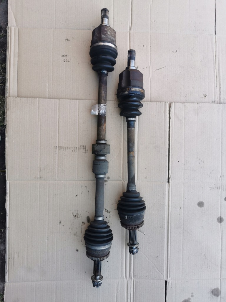 фото №1, Hyundai i30 i lift 1.6crdi привідний вал права