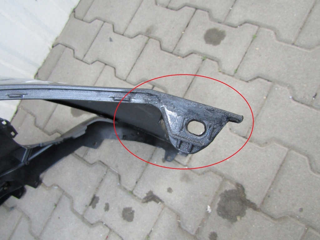 фото №12, Бампер перед передний toyota prius prime plug-in 2 ii 16-