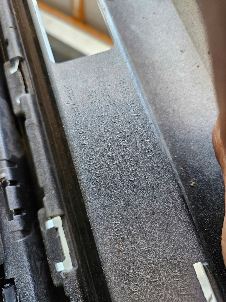 фото №10, Audi q8 4m8 s-line бампер задняя задний диффузор