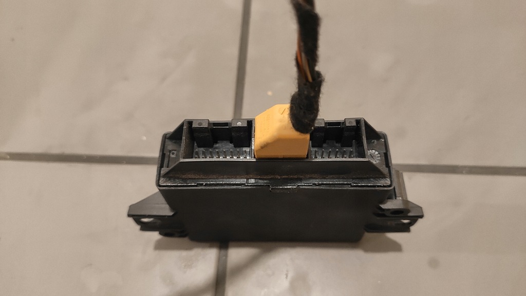 фото №7, Audi q7 4l модуль блок керування система локалізації локатор