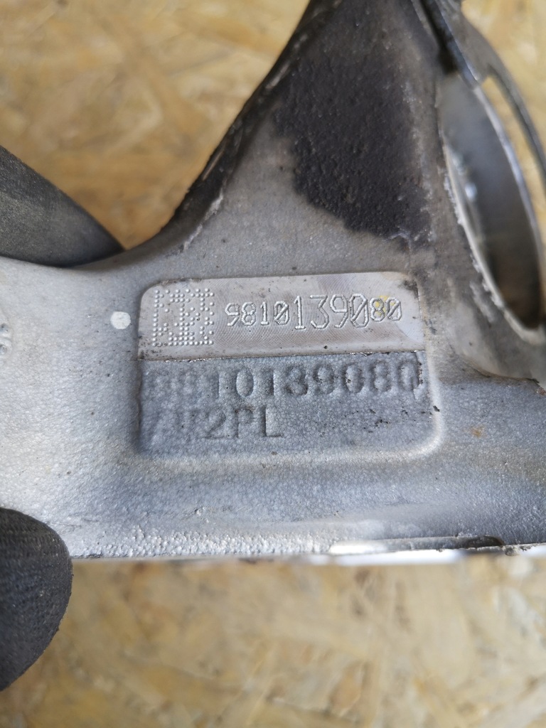 фото №5, Zafira expert proace опора полуось 9810139080