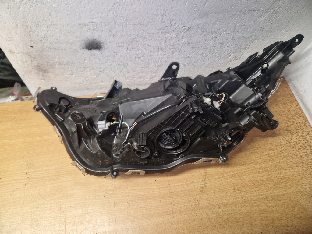 фото №8, Лампа правая toyota rav 4 v rav4 v full led europa