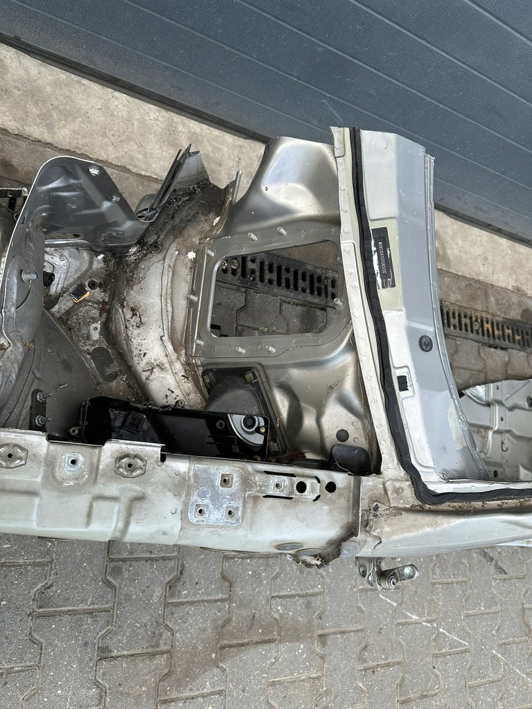 фото №5, Чверть ліва, лівий bok, поріг, крила задня mercedes sl r230, w230 c723, za