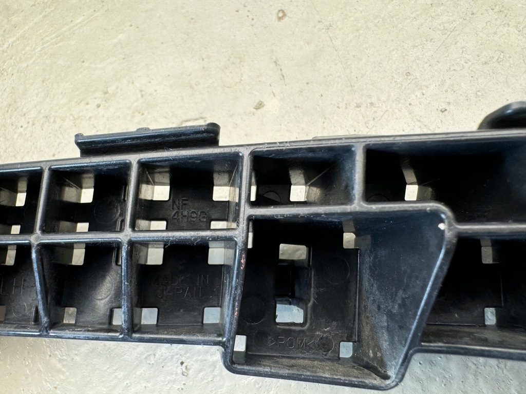 фото №11, Subaru forester iv 4 sj 12-18r направляющая бампера левый перед передний