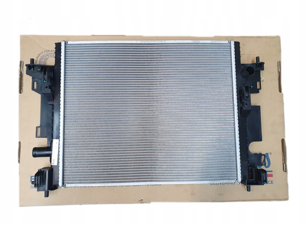 фото №13, Радіатор двигуна renault