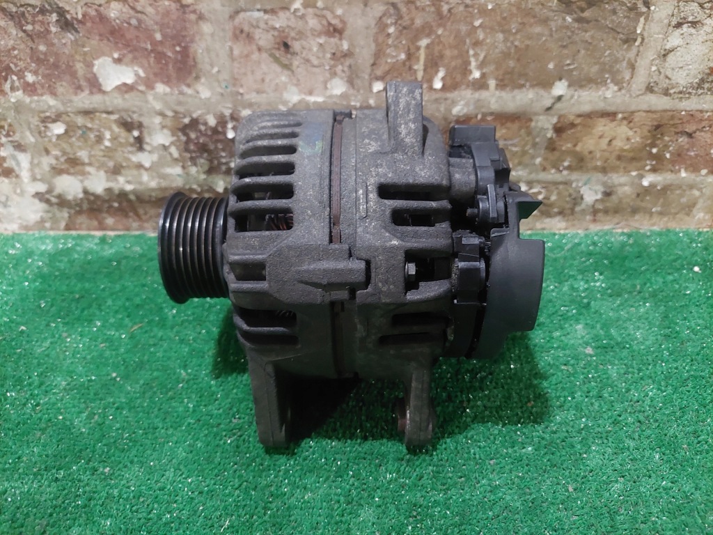 фото №2, Генератор 8200660037 0124325186 renault clio iv 1.2 tce