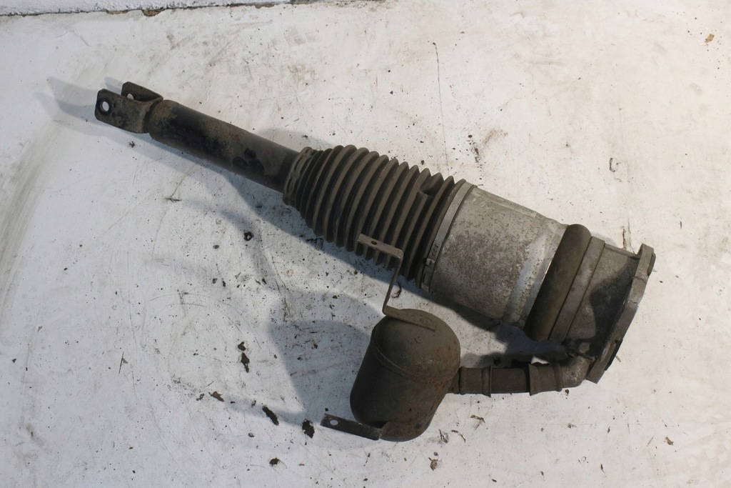 фото №8, Амортизатор пневмоподушка левый задняя 4e0616001e audi a8 d3