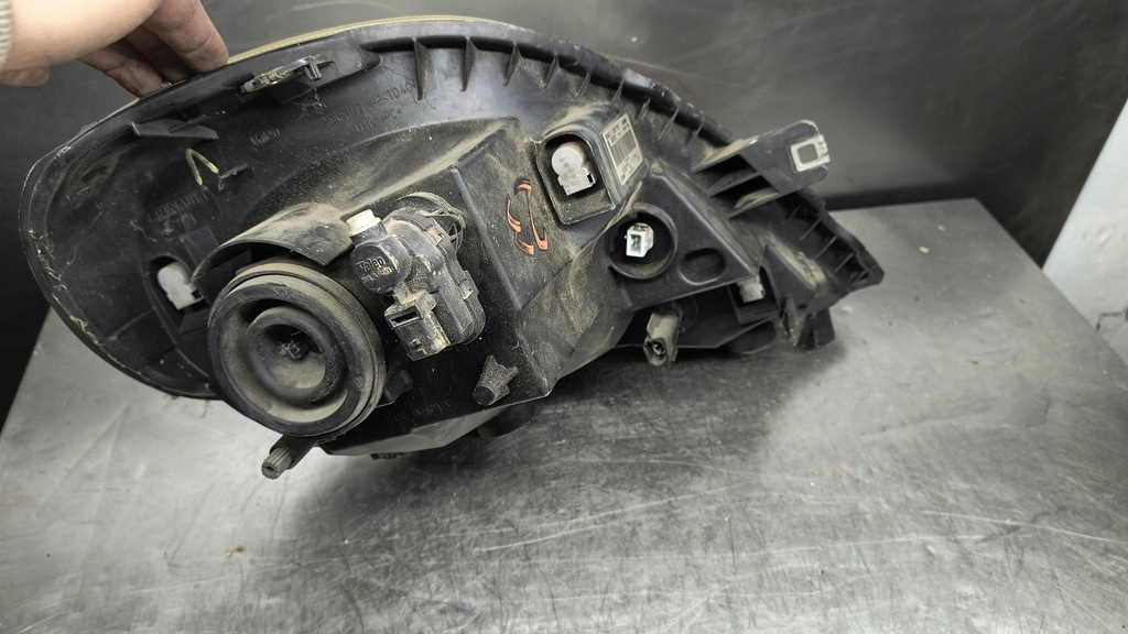 фото №3, Vivaro renault trafic лампа перед левая 8200701352 europa