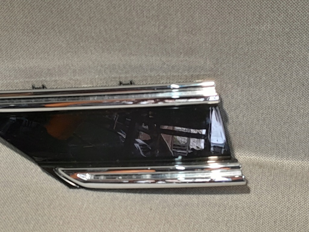 фото №3, Vw arteon r-line lift заглушка фаркоп решітка 3g8807241a