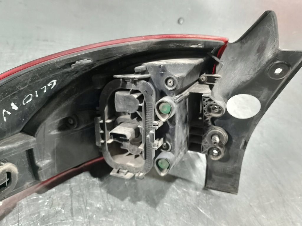 фото №7, Лампа задняя правая renault clio iv 12- kombi