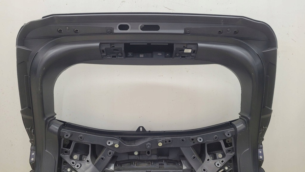 фото №12, Toyota corolla e21 kombi 18- крышка багажника крышка багажника задняя задняя fv