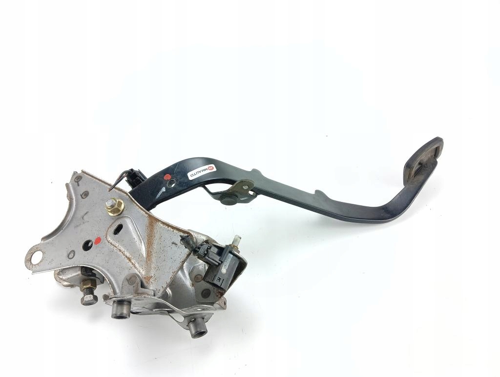 фото №1, Педаль зчеплення toyota corolla verso ii 2004-2009 колодка 2 контактний