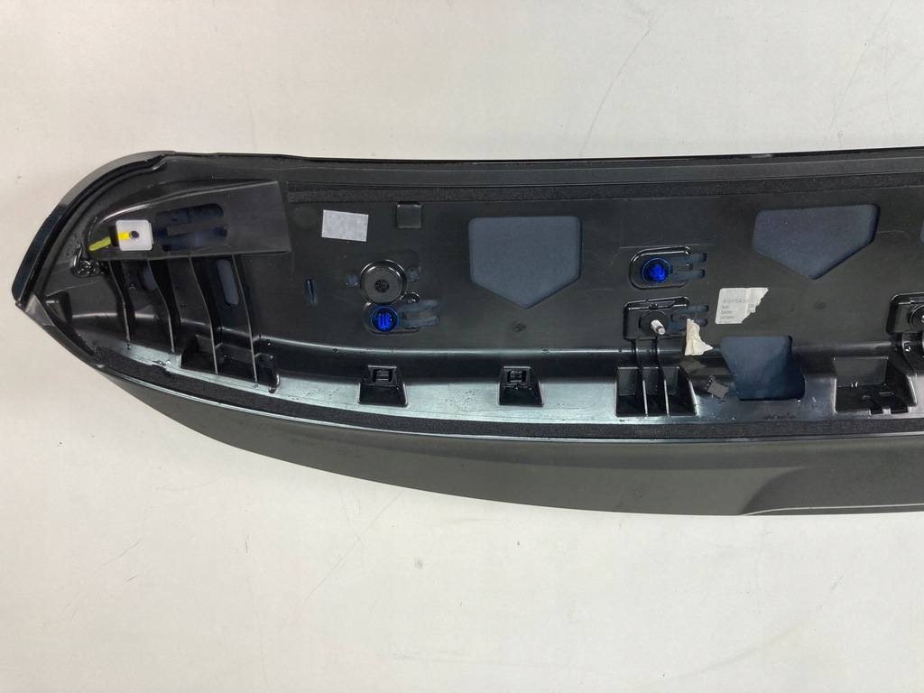 фото №9, Спойлер спойлер крышки audi q7 4m0