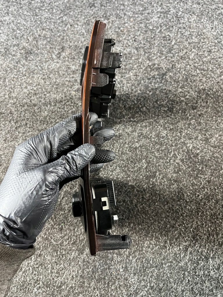 фото №6, Mercedes w209 clk панель обдув кондиционера рамка радио a2098300085