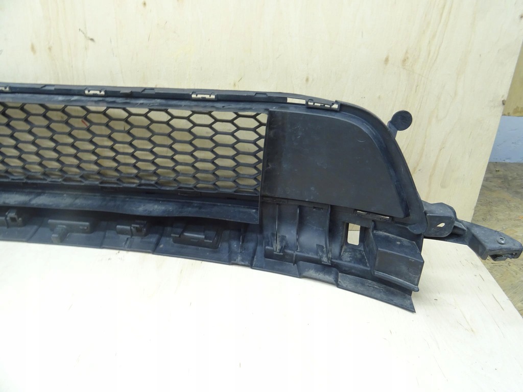 фото №8, Renault trafic iii vivaro решітка середня бампера 622544919r