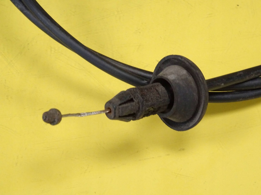 фото №6, Трос ручка открывания капот chrysler voyager ii 04675832 nr139