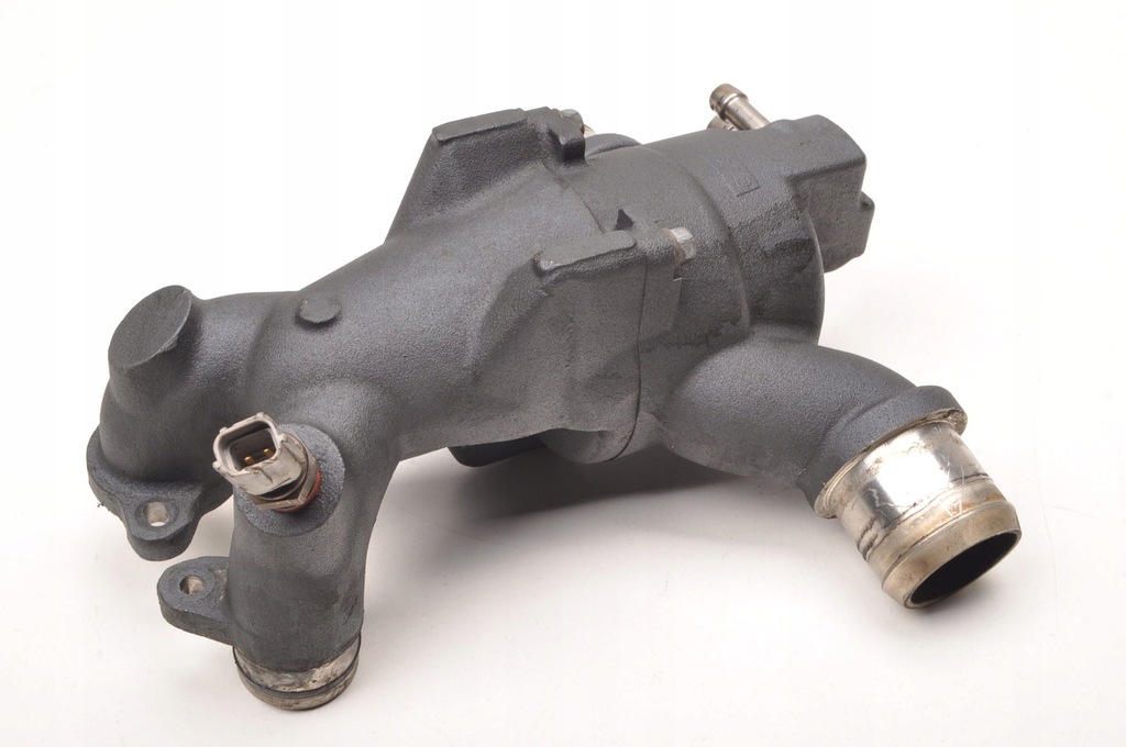 фото №7, Aston martin db9 6.0 корпус термостата 4g4e9k457aa