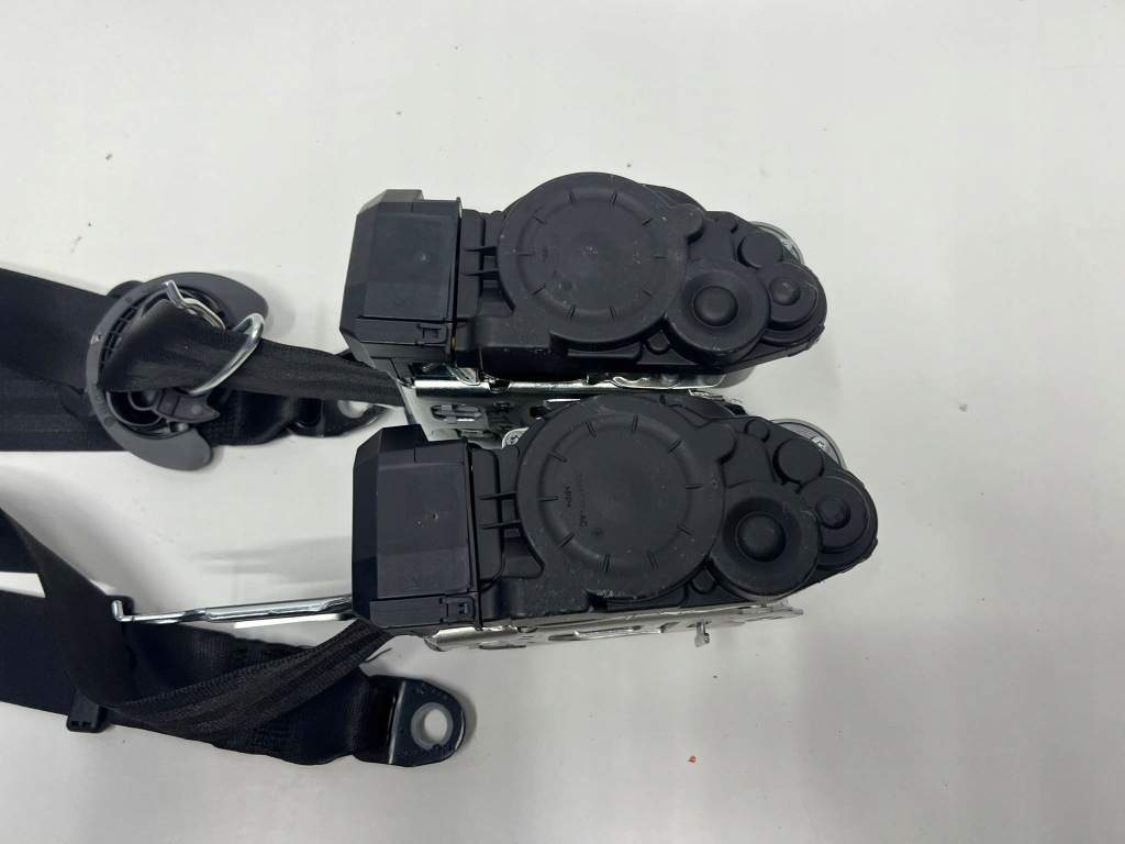 фото №6, Audi q4 e-tron подушка безопасности ремни безопасности 4x kompl