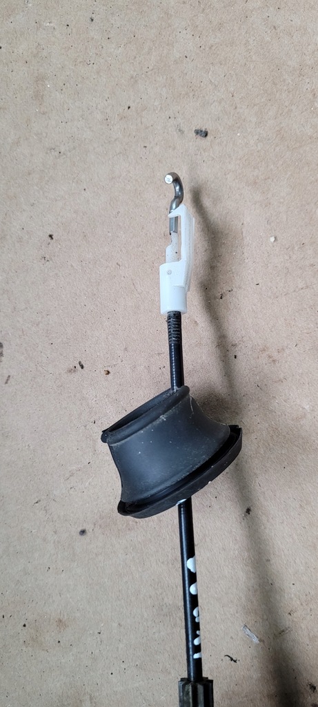 фото №10, A4 b8 s4 трос тягa замка правий лівий задня