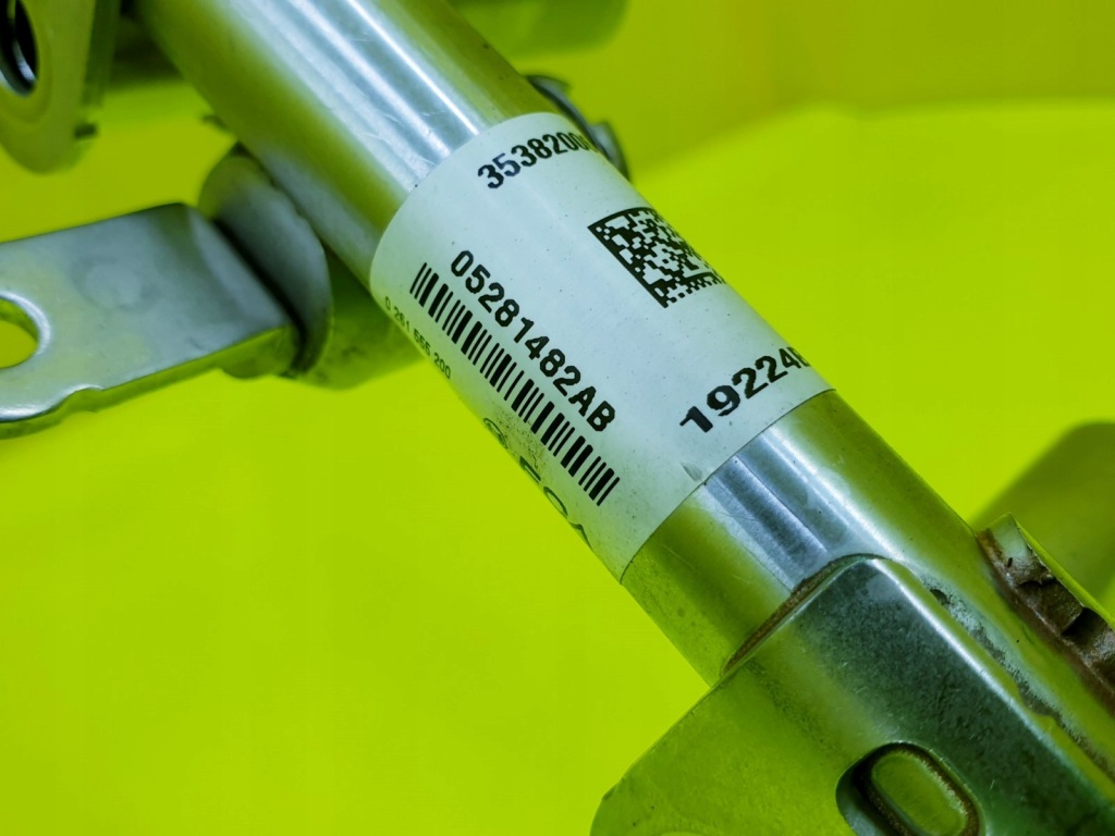 фото №9, Молдинг топливная впрыскная wrangler jl kl 2.0 t 05281482ab