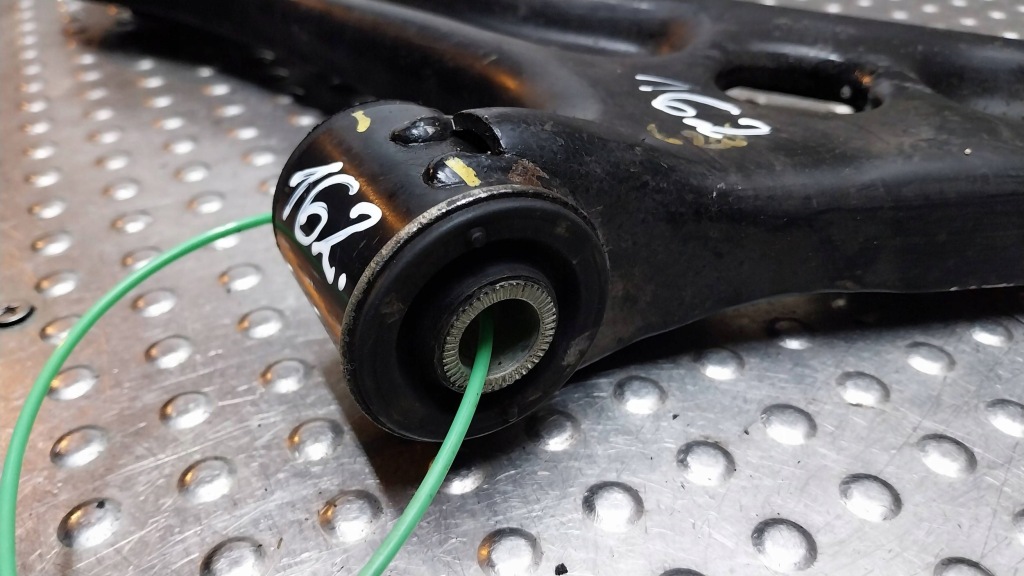 фото №3, Рычаг правый перед gn15-3051-ab ford ecosport mk2