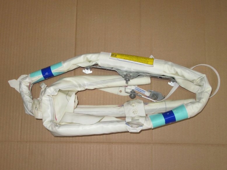 фото №1, Opel astra j iv sedan шторка безпеки повітряна права