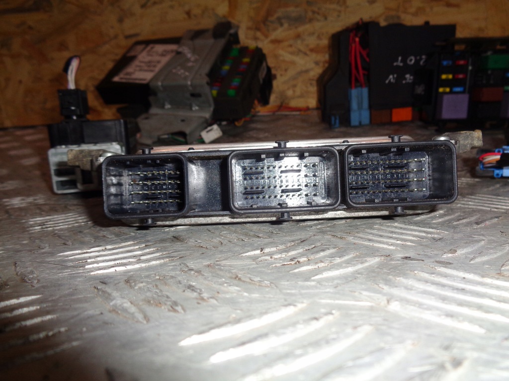 фото №9, Бортовой компьютер набор стартовый иммобилайзер renault espace iv lift 2.0 t 8200444586