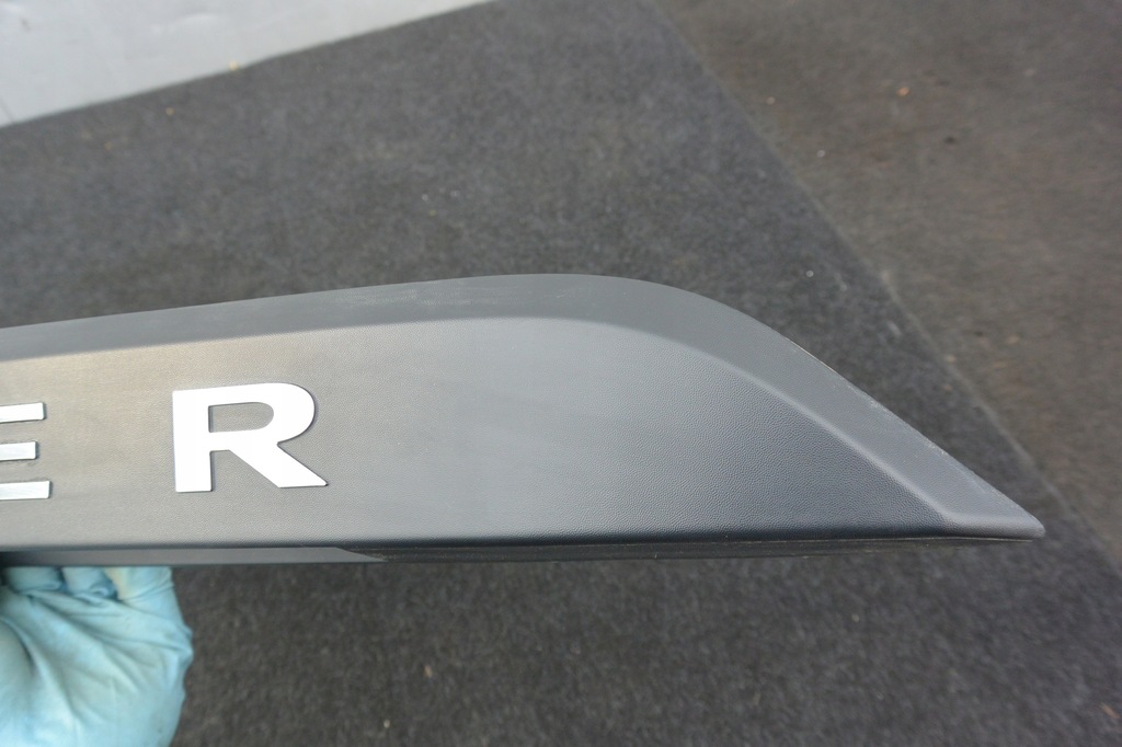 фото №8, Накладка кришки багажника камера kpl оригінал dacia renault duster ii