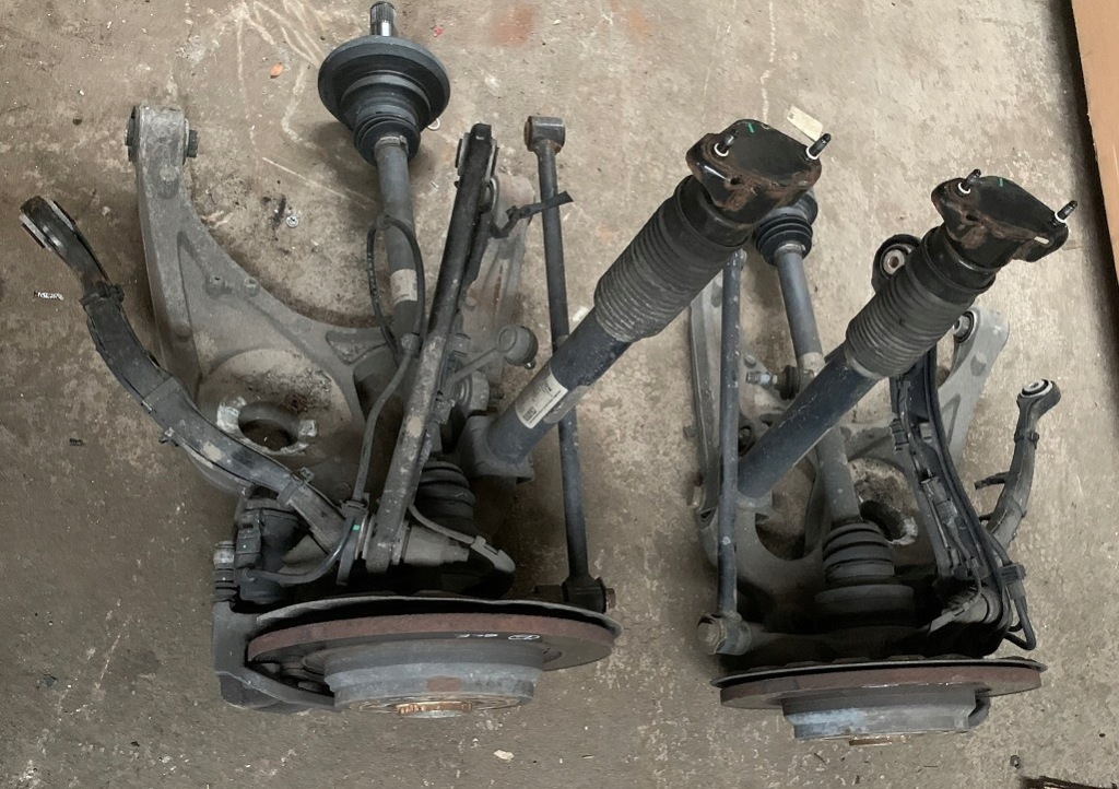 фото №1, Mercedes w292 w166 поворотний кулак задня важіль ліва