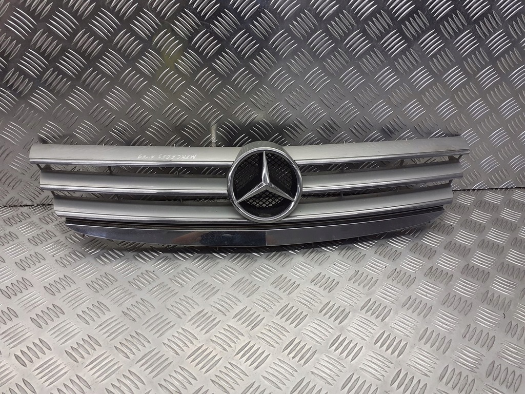 фото №1, Решётка радиатора решётка радиатора решётка радиатора mercedes w169 1698800988