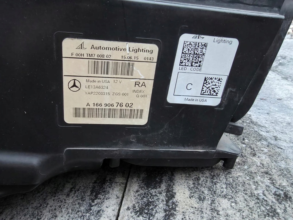 Mercedes gle w166 166 лампа правая перед full led inteligent ils a1669067602 Оригинал