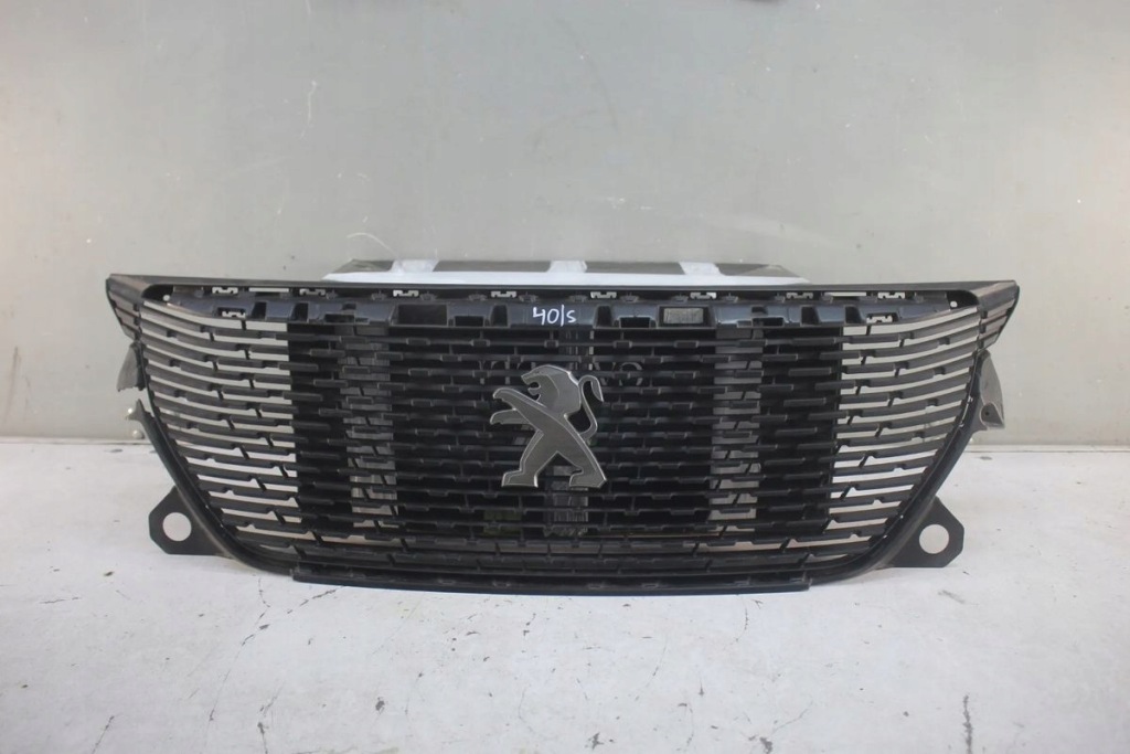 фото №1, Решітка радіатора peugeot 2008 ii 2 9826326680
