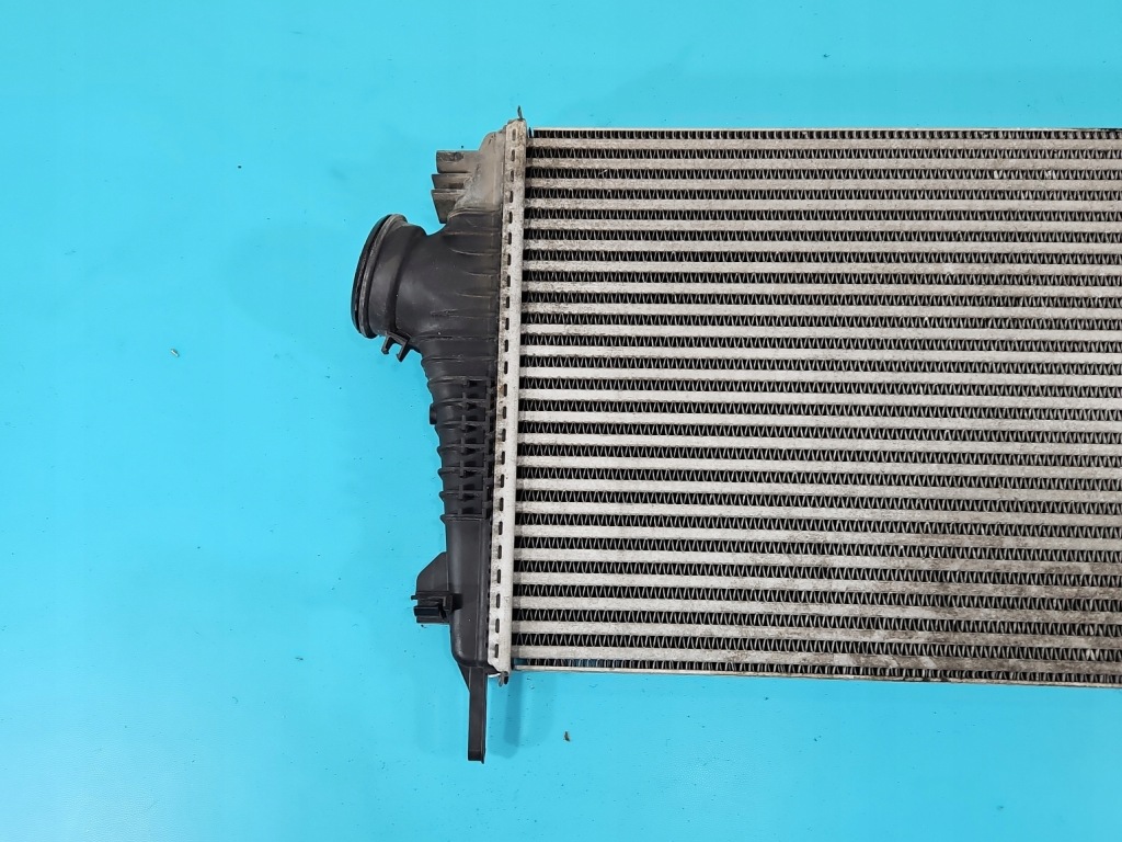 Интеркулер opel insignia a 13241751 p1831002 1.6t с Разборки