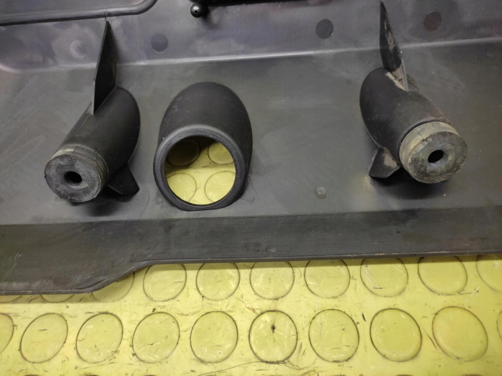 фото №7, Audi a3 8l 1.8 захист двигуна 06a103925j