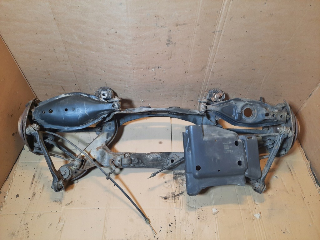 Подвеска oś задний  полный mercedes c200 в Украине