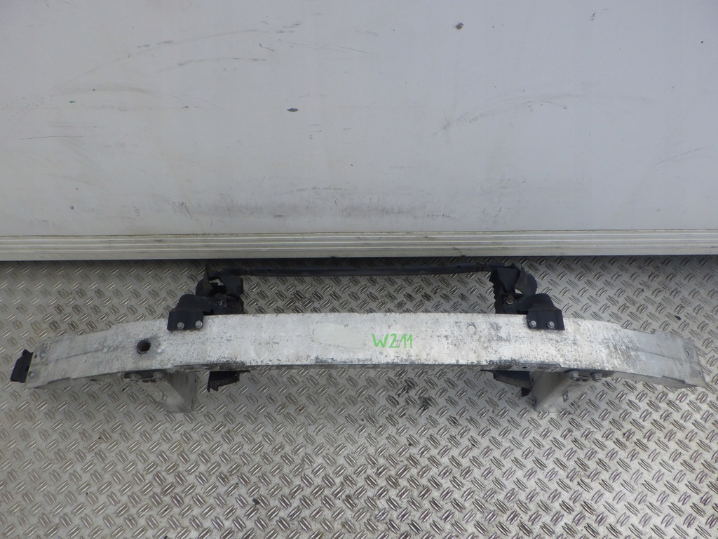 фото №1, Mercedes w211 pas передний усилитель