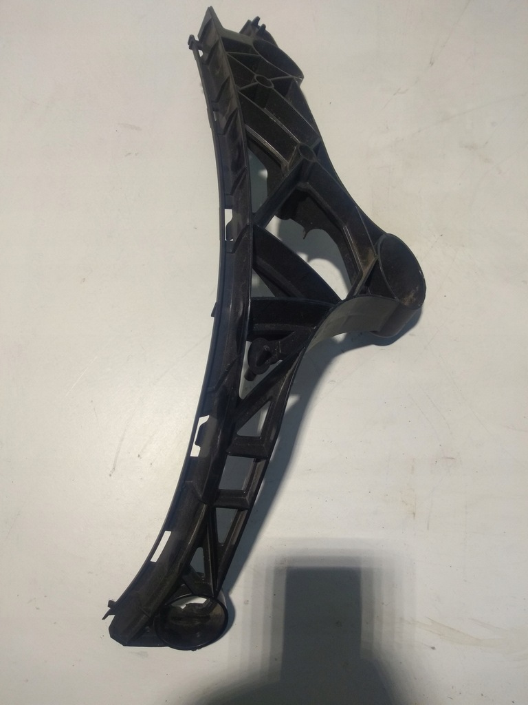 фото №1, Направляющая кронштейн бампера левый задняя mercedes r172