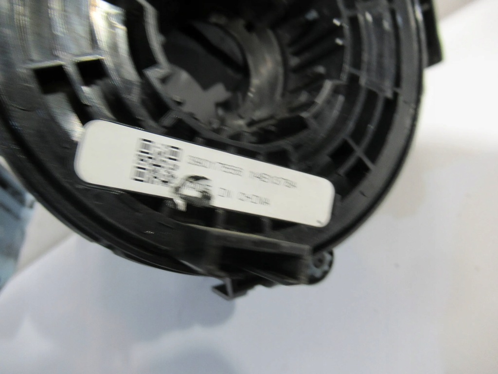 фото №7, Перемикачі стрічка pod кермо opel astra k