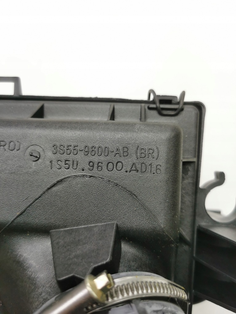 фото №10, Корпус, фільтр повітря ford ka 1996-2008 ccq оригінальний номер 1307714