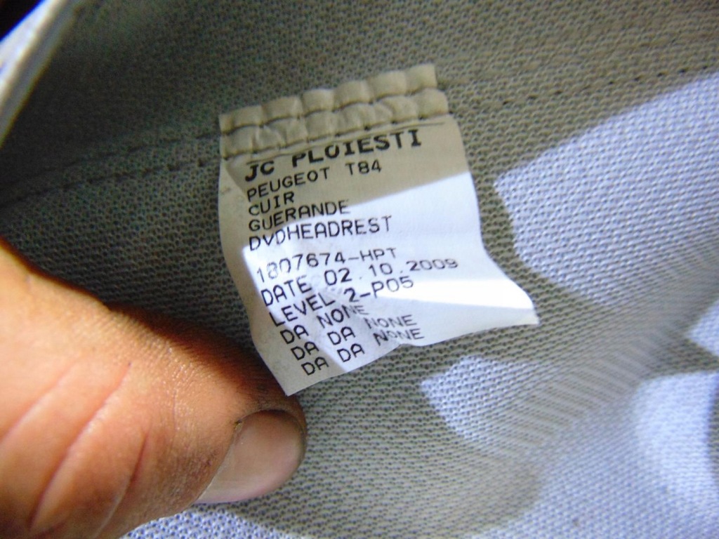 Підголівник монітор перед peugeot 5008 i Київ