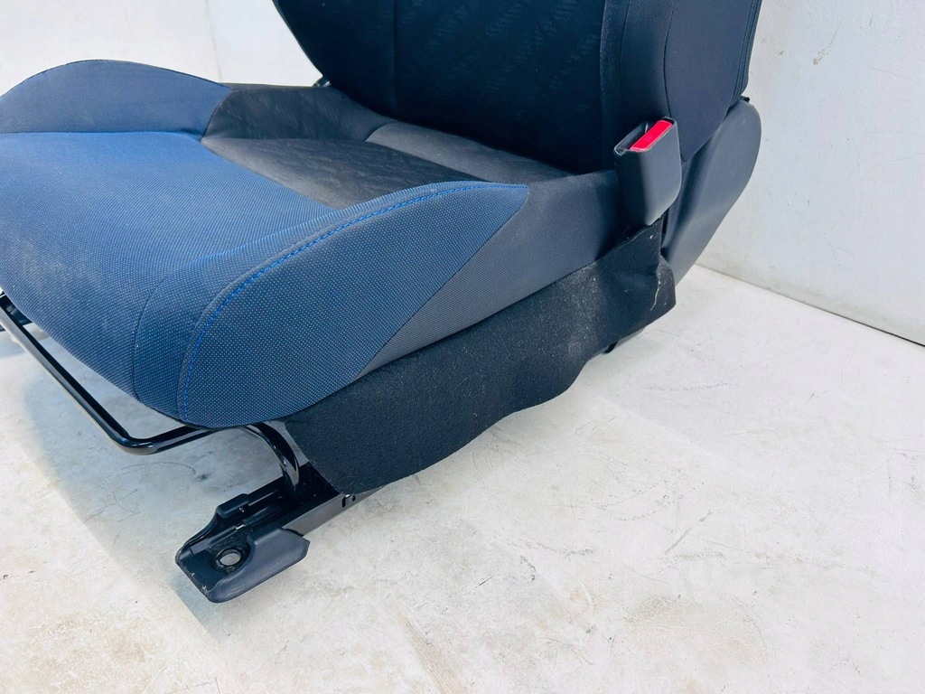 фото №6, Chr c-hr i сиденье передний пассажира материал niebieski