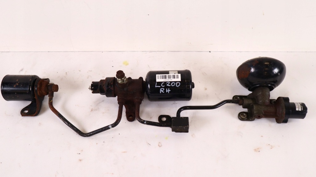 фото №12, Toyota land cruiser 200 4.5 v8 сфера актуатор турбины подвеска гидравлический правое