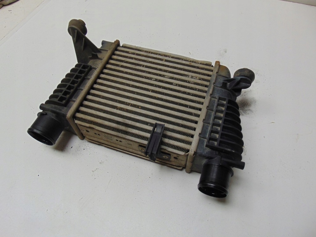 Радіатор повітря інтеркулер nissan nv200 1.5 dci 14461em00a Ціна
