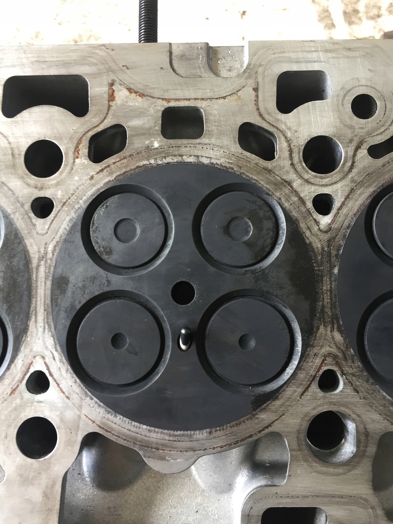 фото №8, Bmw 2.0d b47c20b головка комплектна вали