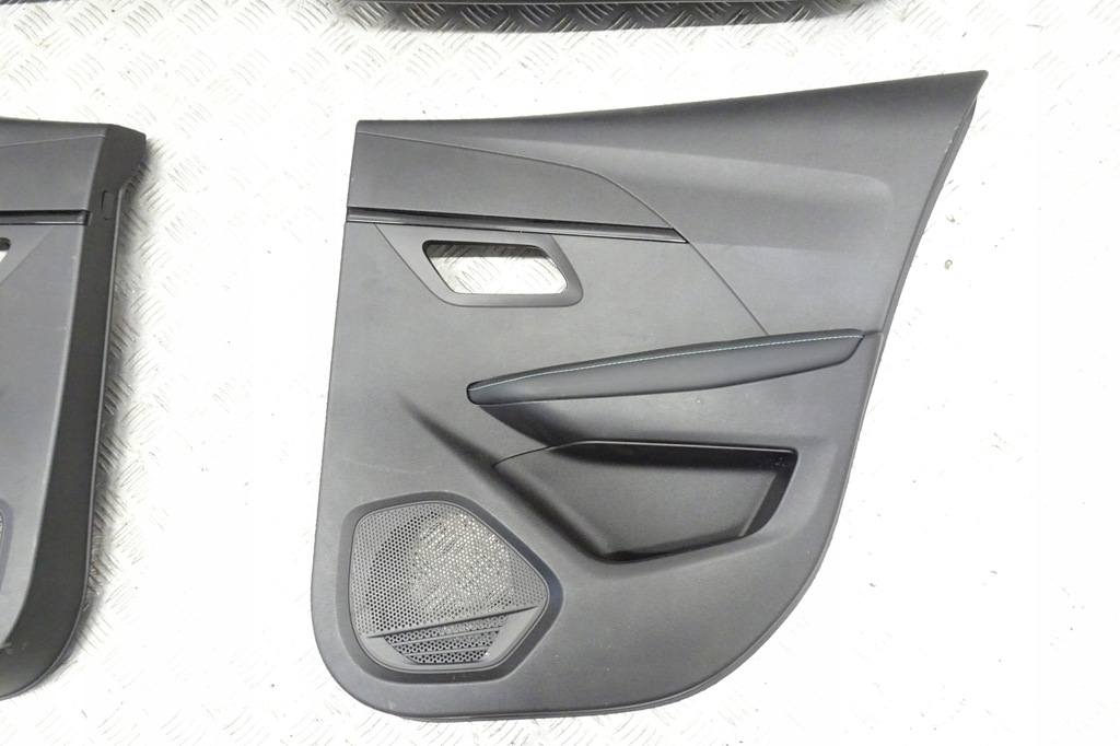 фото №5, Peugeot 208 ii обшивка обшивки оббивка двері