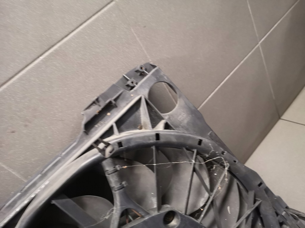 фото №14, Вентилятор корпус audi s8 d3 5.2 fsi 4e0121205n