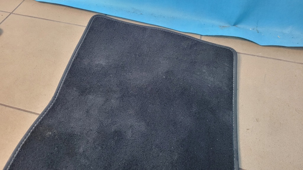 Mercedes w206 c200 23r оригинальные коврики велюровые комплект универсал в Украине