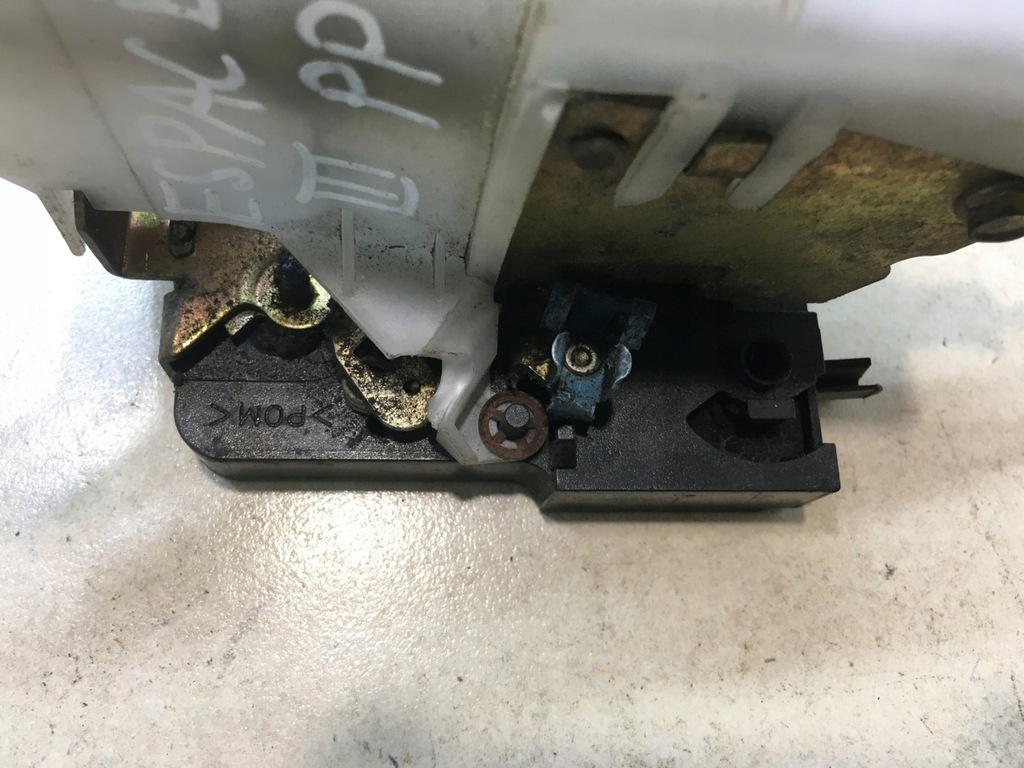 фото №2, Замок дверь правый перед espace iii 2 pin