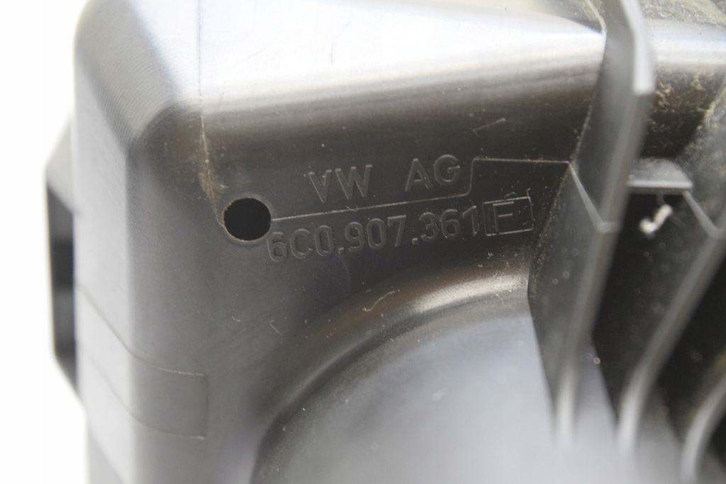 фото №12, Skoda fabia iii 1.4 tdi набор стартовый иммобилайзер бортовой компьютер замок зажигания