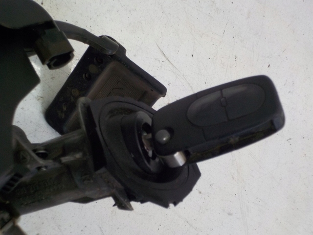 фото №3, Golf iv замок запалювання колонка